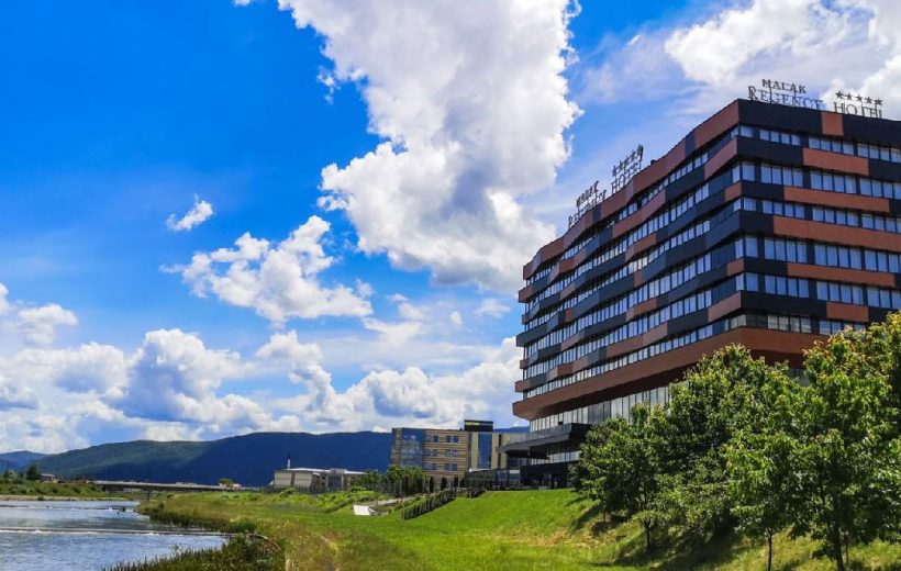 Malak Regency Hotel ★★★★★